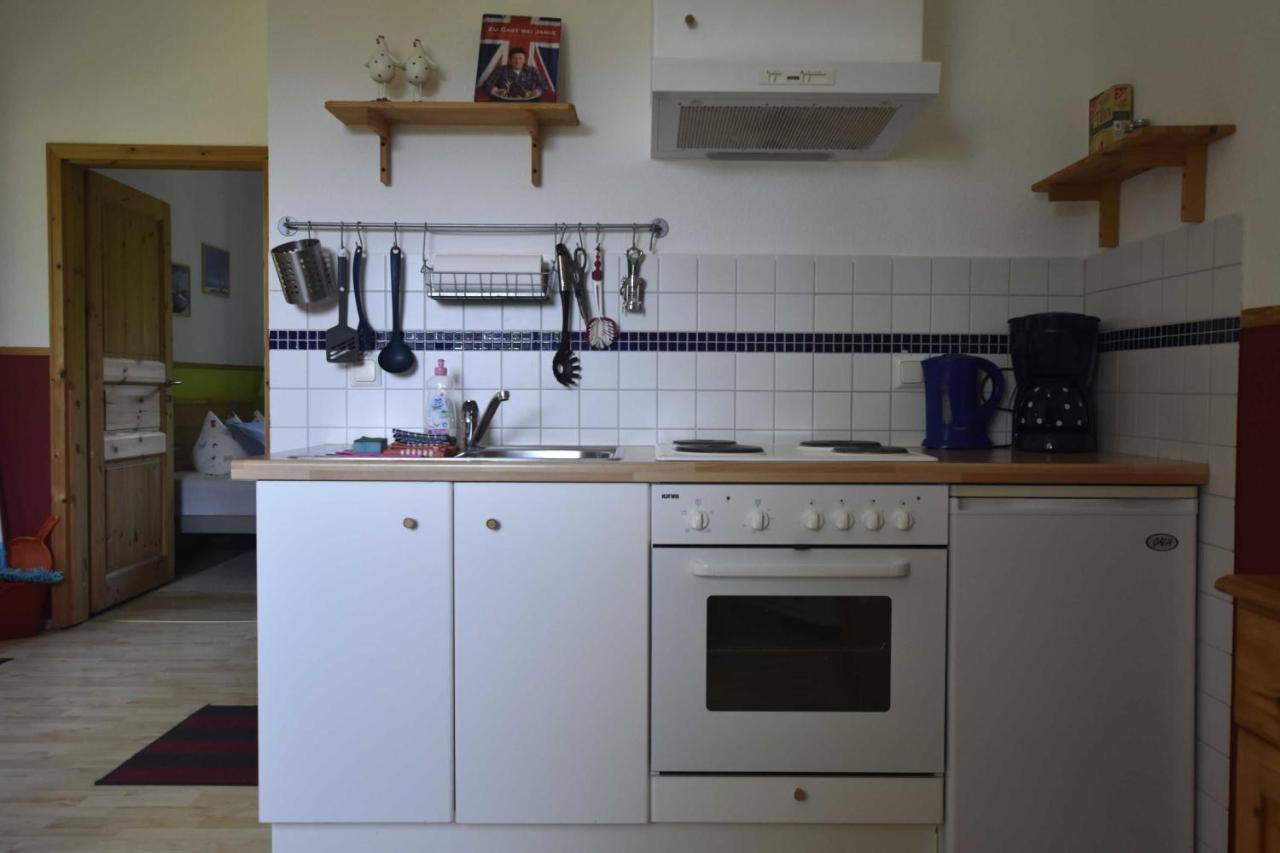 Ferienwohnung Og Im Roten Haus Am Ostsee Radweg Ovs 103 Blowatz Bagian luar foto